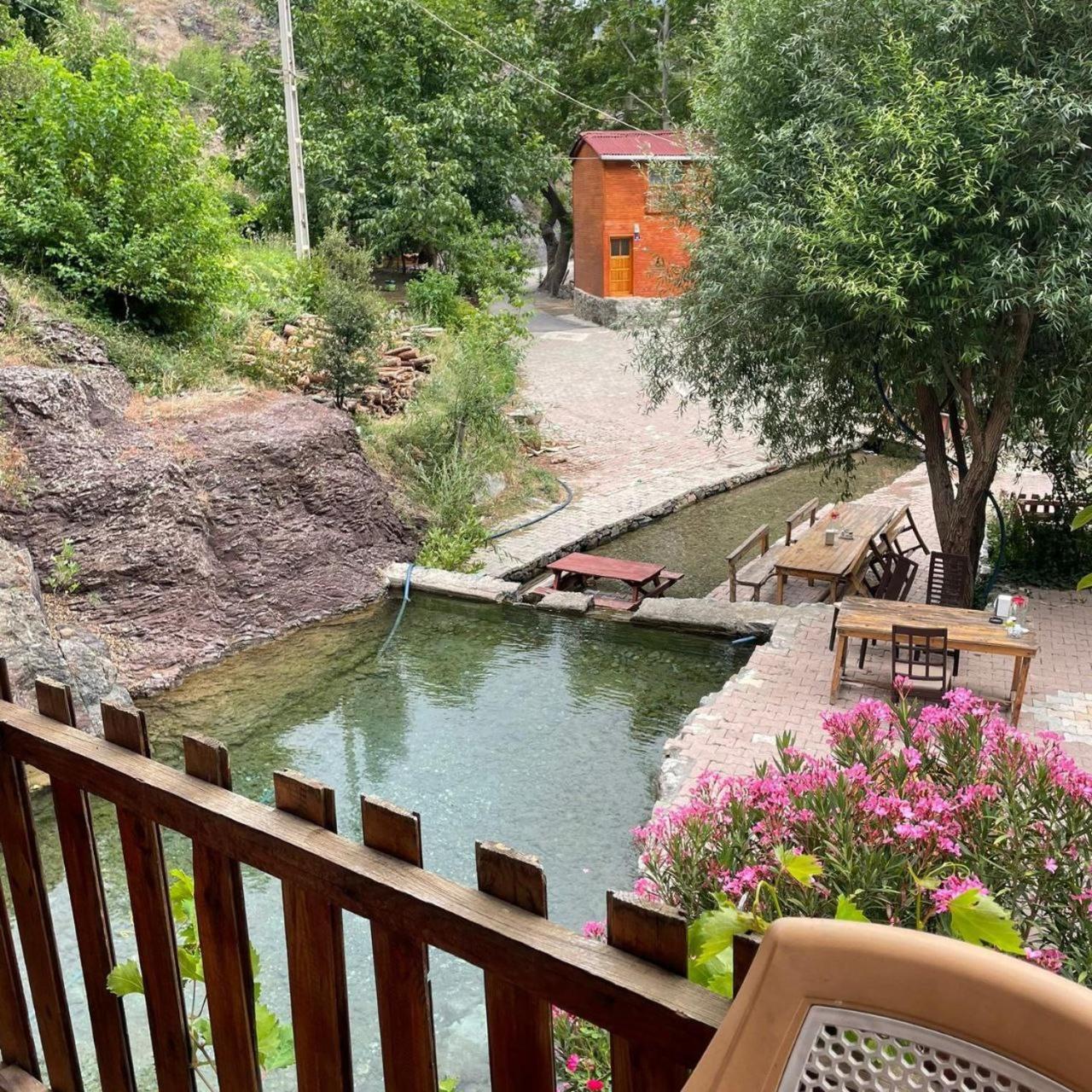 Kapuzbasi Selalesi Bastuerk Dinlenme Tesisleri Hotel Büyükçakır Kültér fotó